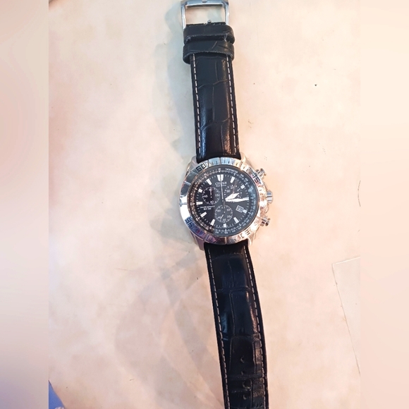 Citizens solar eco drive chronograph watch h500 - Picture 3 of 4